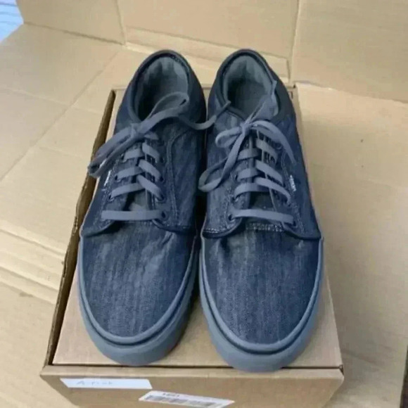 K1206. NEW! Vans Grey-US 8 Mens - Picture 4 of 4